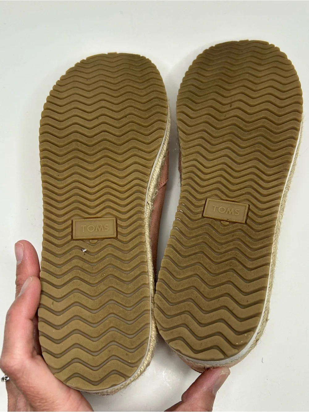 Tom’s Casual Palma Espadrille Coral Pink Flat Loafer Size W 7.5
